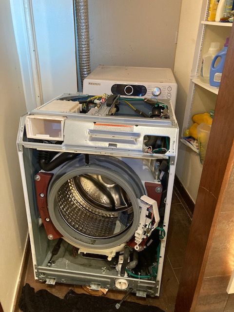 Reemplazar un fusible o térmico.